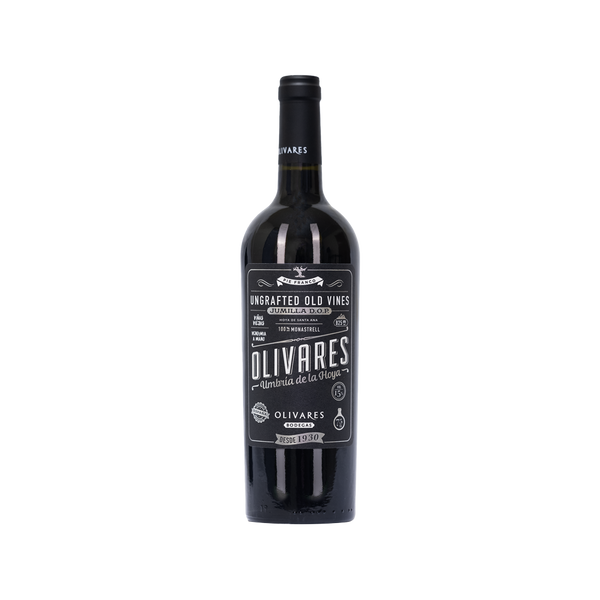 Bottle of Olivares Umbria de la Hoya red wine from Jumilla, Spain