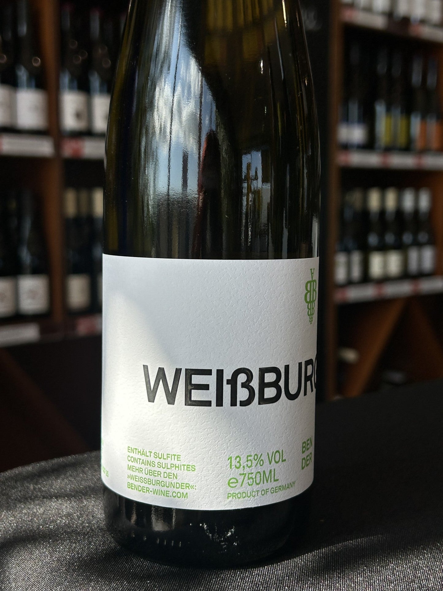 Bender Weissburgunder back label